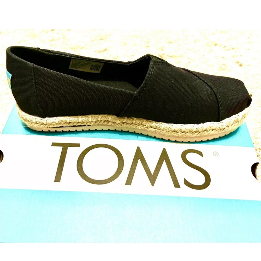 TOMS women’s Alpargata shoes black canvas rope 6.5